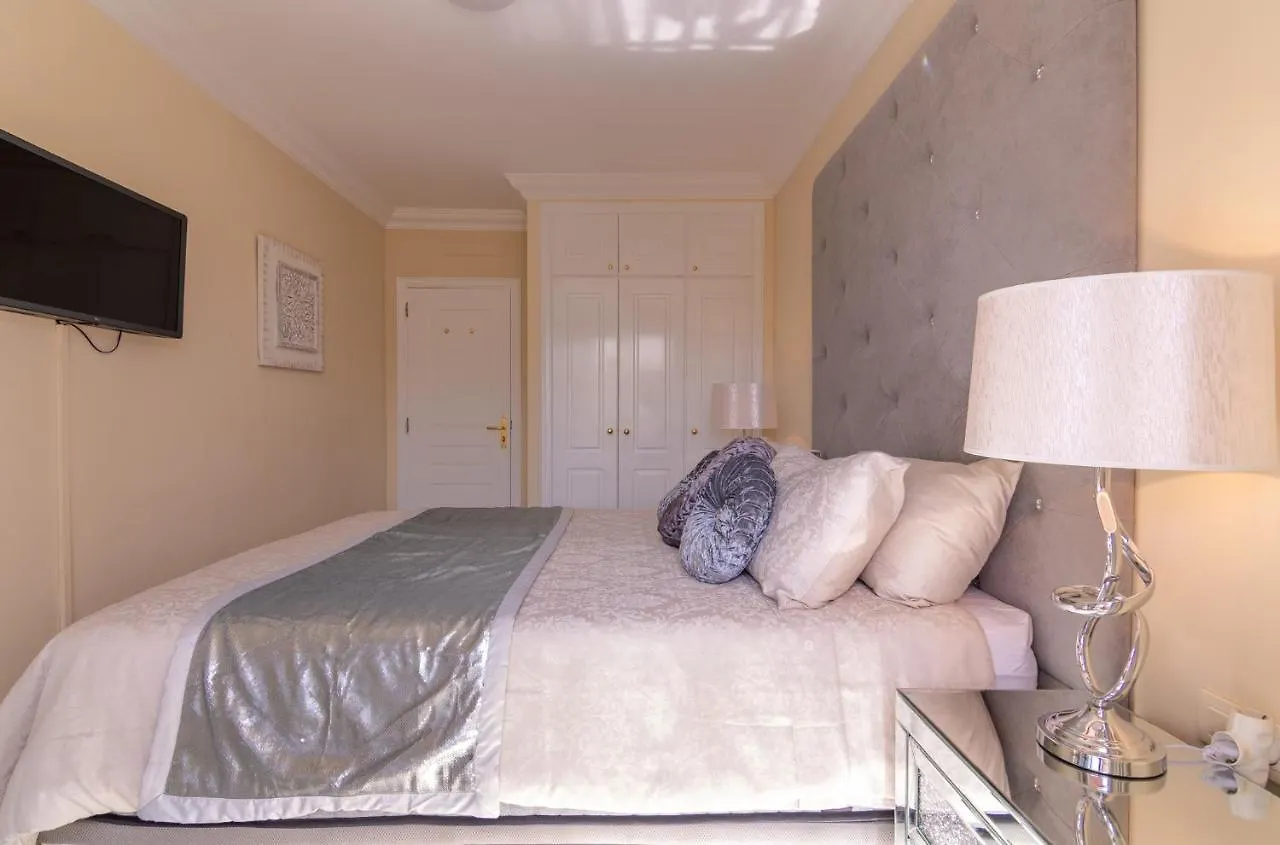Апартаменты Terrazas Del Duque II Hideaway Адехе