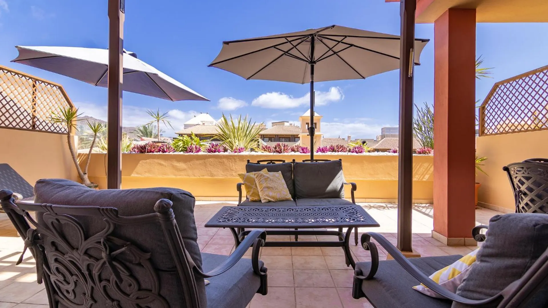 Апартаменты Terrazas Del Duque II Hideaway Адехе